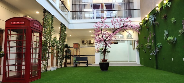 D&D ゲスト ハウス & カフェ シャリア