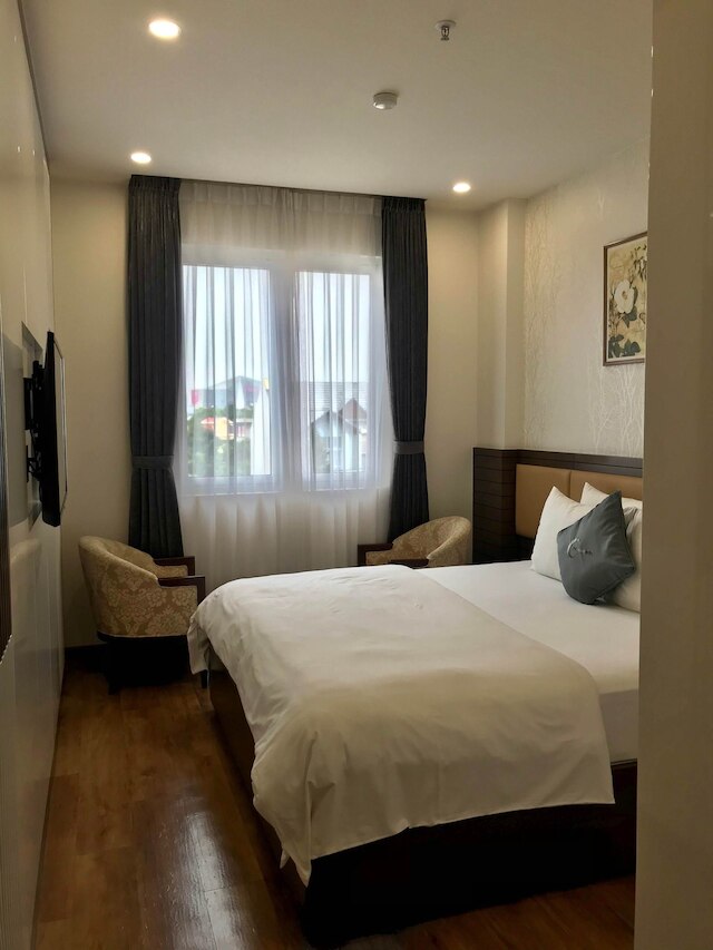 ザ ムーン ホテル 2