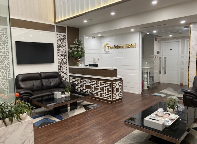 ザ ムーン ホテル 2