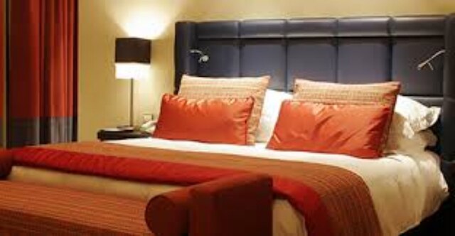 ホテル R イン デリー