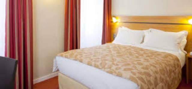 ホテル R イン デリー