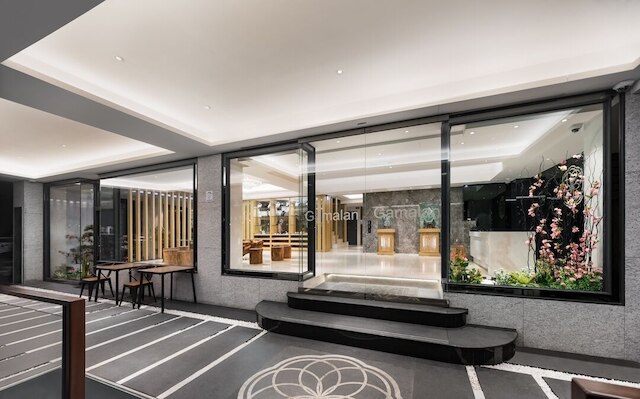 Gamalan FL Spring Hotel