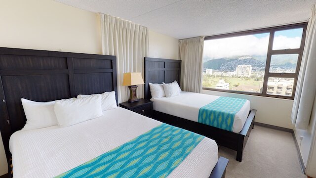 アップデートされた 22nd フロア ワイキキ コンド - フリーパーキング & WiFi - 大家族に理想的！ バイ ココ リゾート バケーション レンタルズ