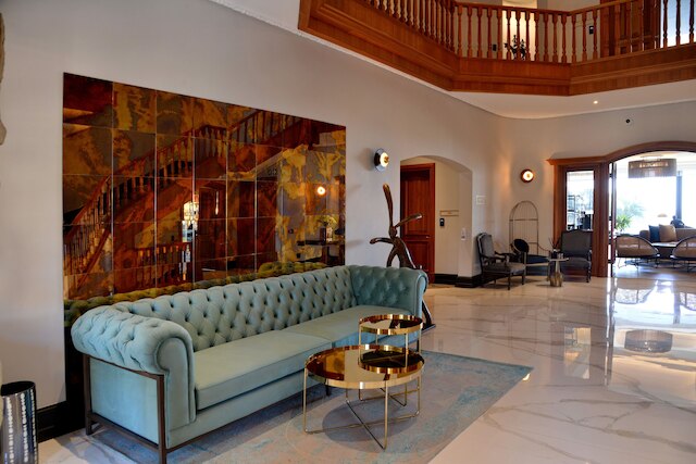 アポギー ブティック ホテル & スパ