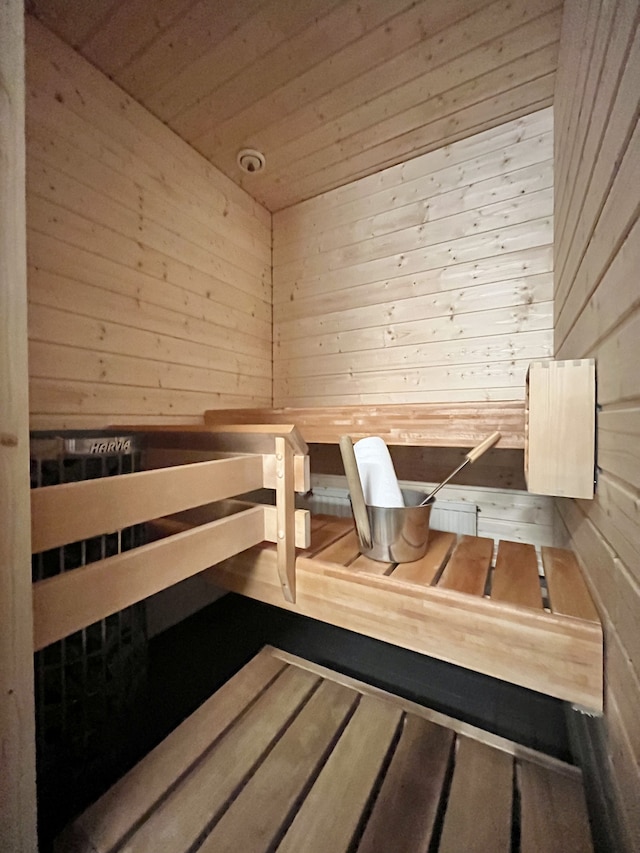 TH シティ スイート 1