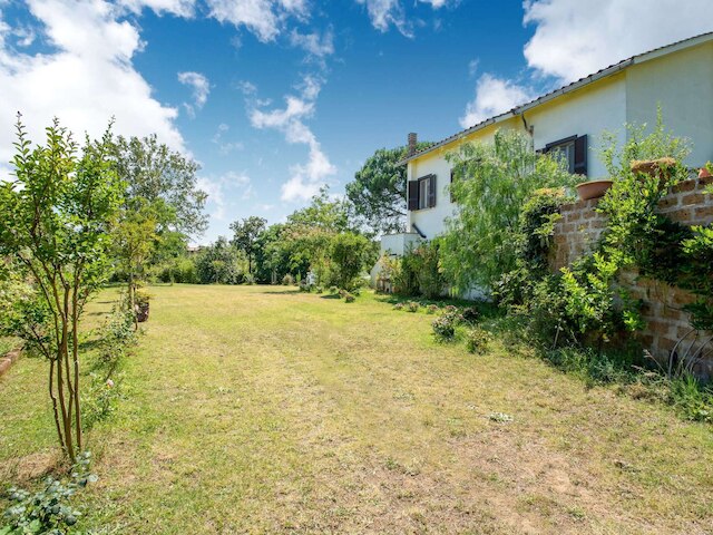 エレガント ホリデイ ホーム イン ファブリカ ディ ローマ ニア シアトレ