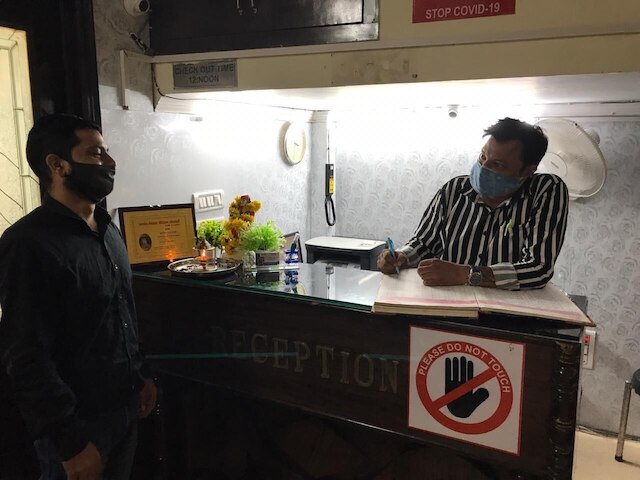 ADB ルームズ ガウラヴ ゲスト ハウス