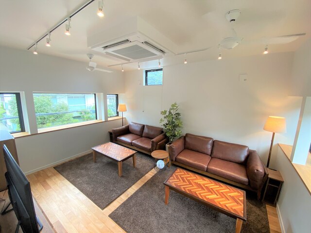 B&B KAMAKURA