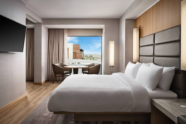 AC ホテル バイ マリオット フェニックス ダウンタウン