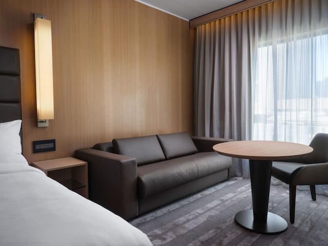 AC ホテル バイ マリオット フェニックス ダウンタウン