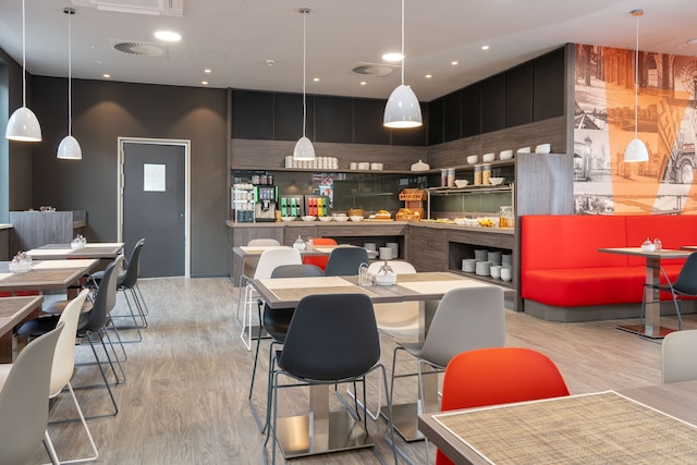 カンパニーレ フランクフルト オッフェンバッハ