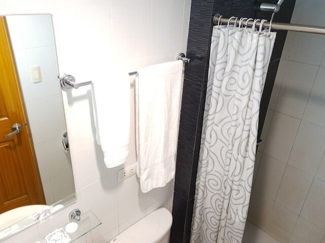 フェスティブ ホテル マカティ