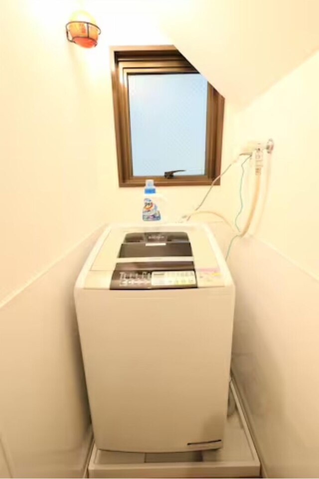 ABC Nishigokencho 2F