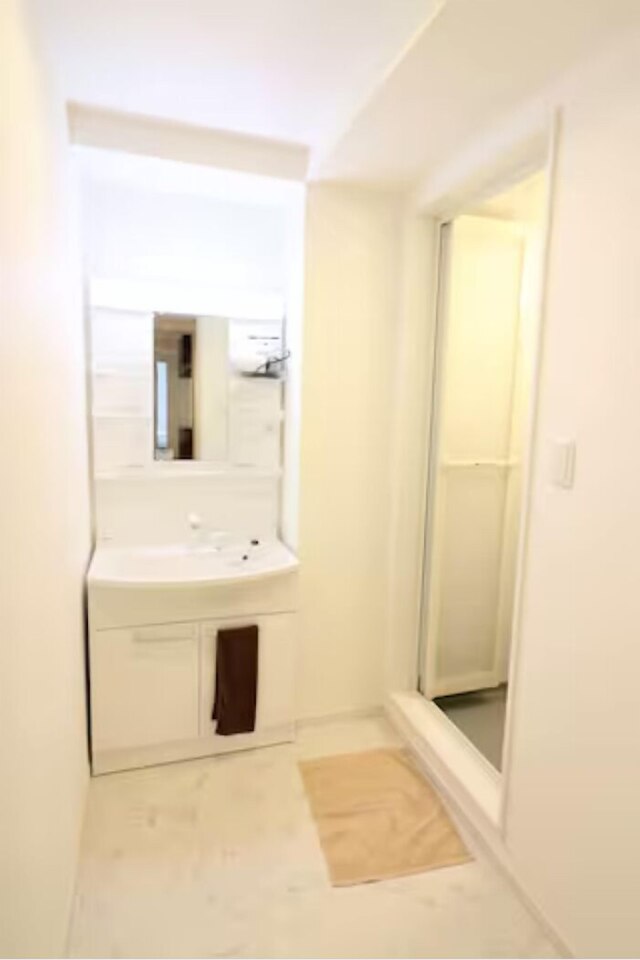 ABC Nishigokencho 2F