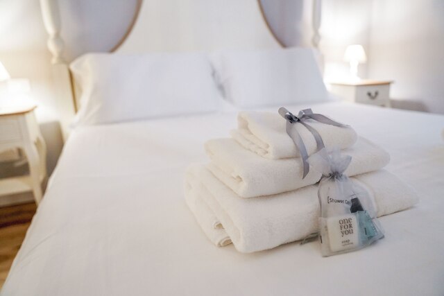 アート アパートメント ブラック & ホワイト