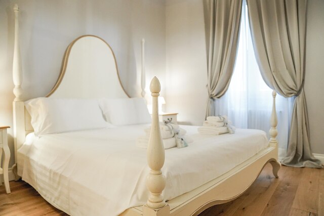 アート アパートメント ブラック & ホワイト