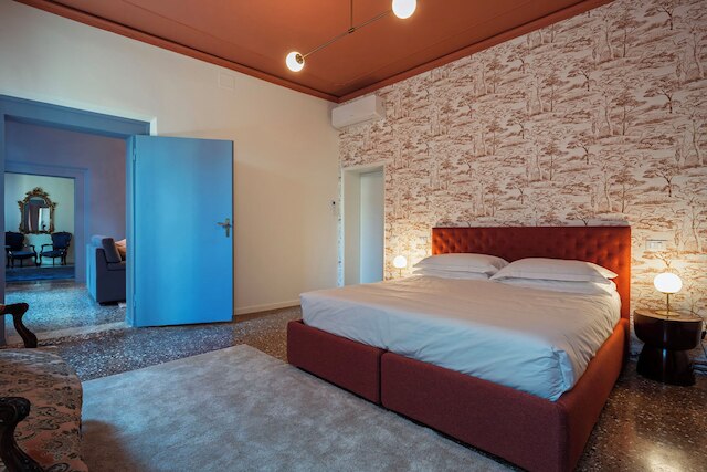 ザ アルセナル ラージ アパートメント