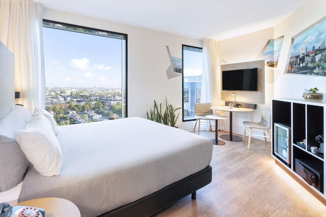 インサイド バイ メリア アムステルダム