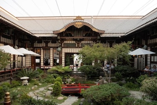 ハリウッド ヒルズ ホテル