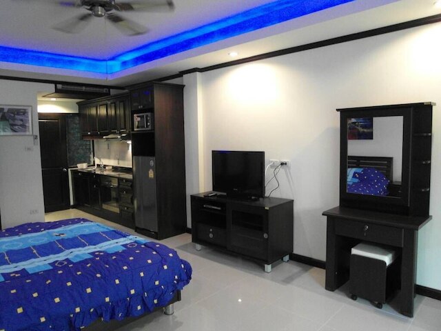 バーン スアン ララナ TD フロア 2 ルーム 203