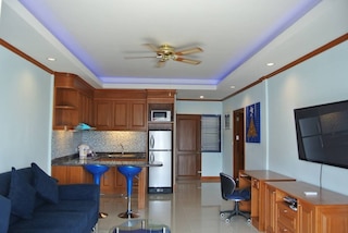 バーン スアン ララナ テ フロア  5  ルーム