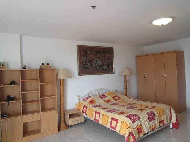 ビュー タレイ コンドミニアム 2A フロア 16 ルーム