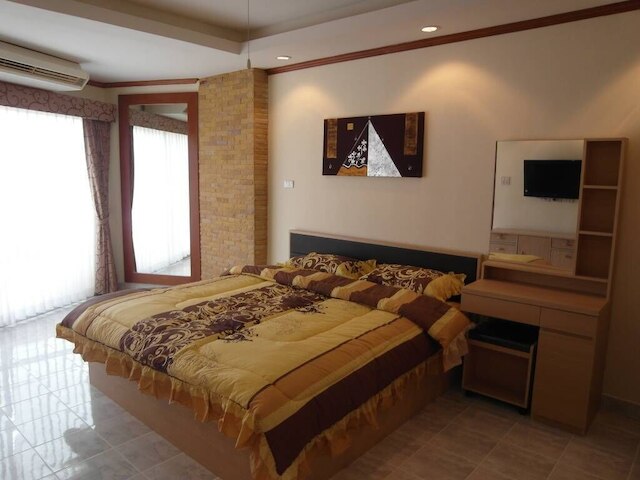 ビュー タレイ 1B フロア 6 ルーム