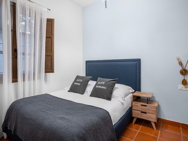 ライムホーム グラナダ カレェ サンタ アナ