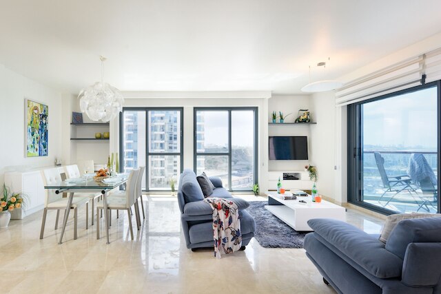 デラックス 2 ベッドルーム アパートメント イン ヘーツリア