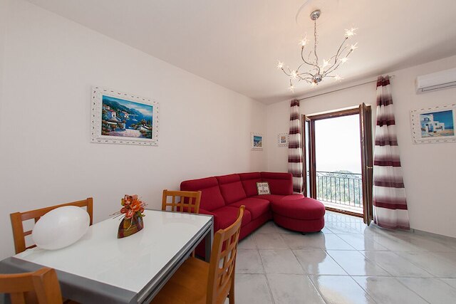 ヴィラ ロ スメラルド ラヴェッロ ラグジュアリーホーム