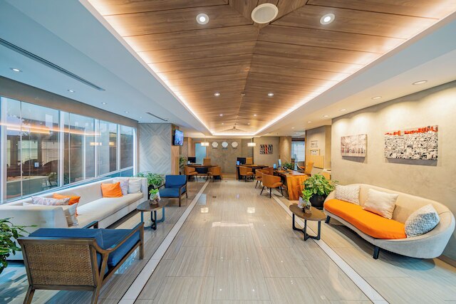 HARRIS スイーツ プリ マンション ジャカルタ