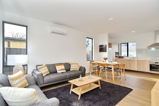 ソールズベリー スタイル - クライストチャーチホリデイホームズ