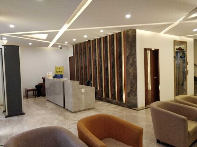 ホテル ザカリア インターナショナル