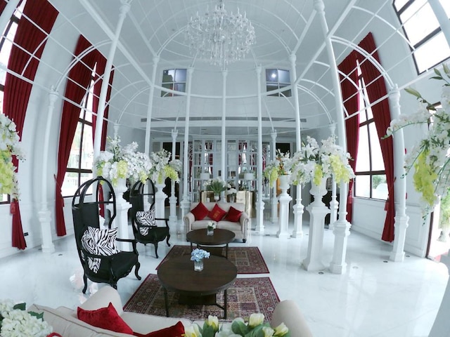 エスパーナ コンド バイ SOム