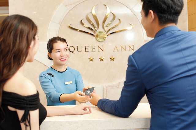 クイーン アン ホテル