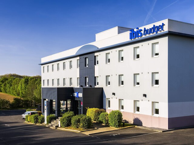 アイビス バジェット レンヌ ルート ドゥ サン マロ