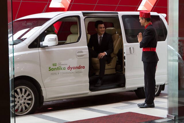 サンティカ プレミア ダィアンドラ  ホテル & コンベンション - メダン