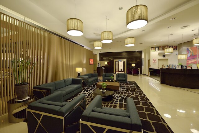 アベル ホテル クチン