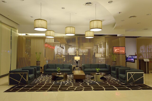 アベル ホテル クチン