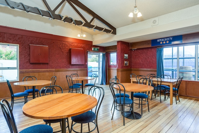 オーシャン ビーチ ホテル