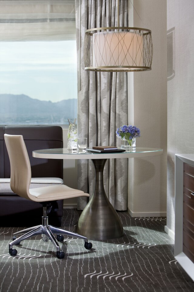 キンプトン ホテル パロマー フェニックス シティスケープ by IHG