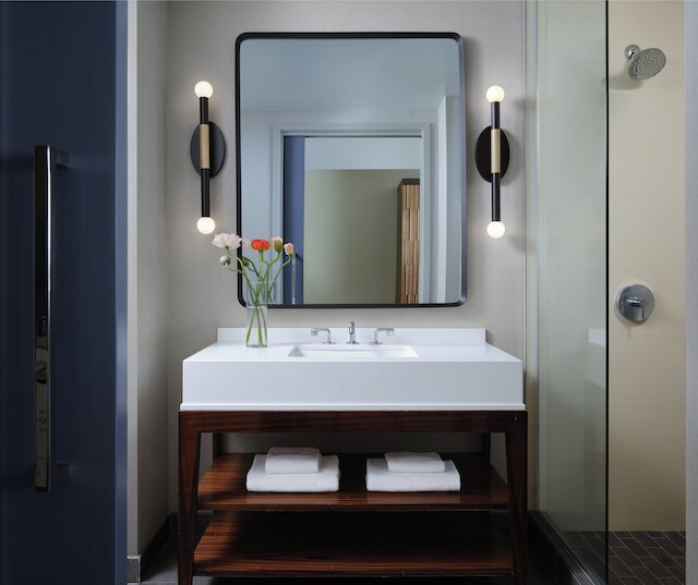 キンプトン ホテル パロマー フェニックス シティスケープ by IHG