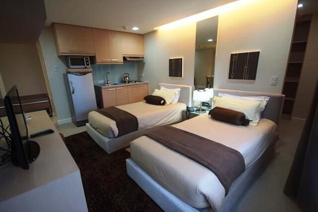 BSA ツイン タワーズ オルティガス