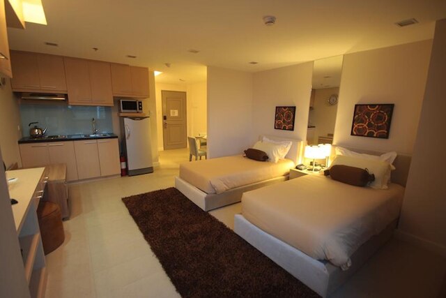 BSA ツイン タワーズ オルティガス