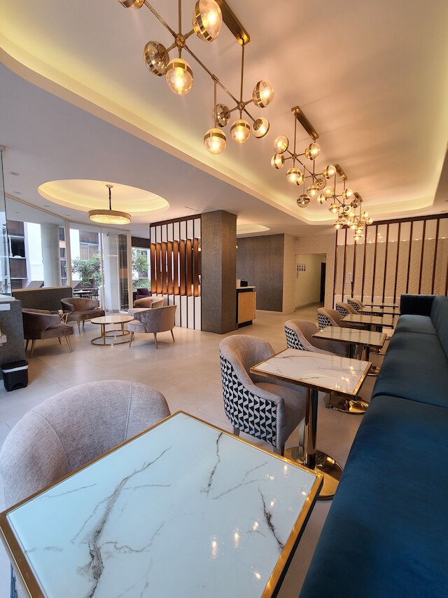 ラ フォンタナ ホテル