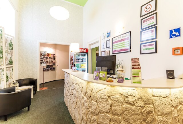 ザ シークレット ガーデン アパートメンツ