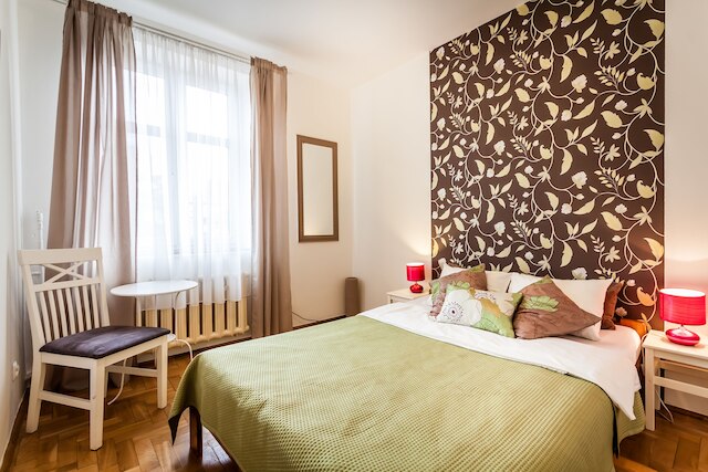 ザ シークレット ガーデン アパートメンツ