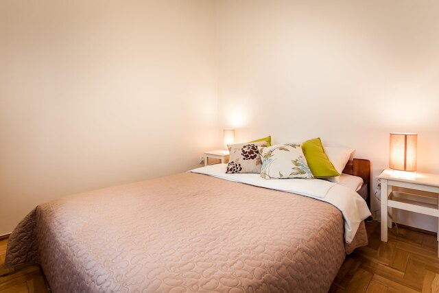 ザ シークレット ガーデン アパートメンツ