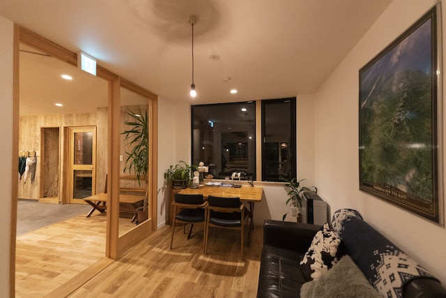 カントリー イン ミルキー ハウス