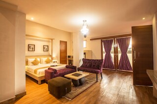 カトレヤ スイート バイ マルベラ